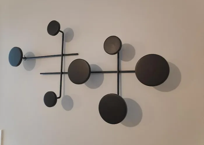 Lalberome Golden Centre Parking Prive Wifi 公寓 *