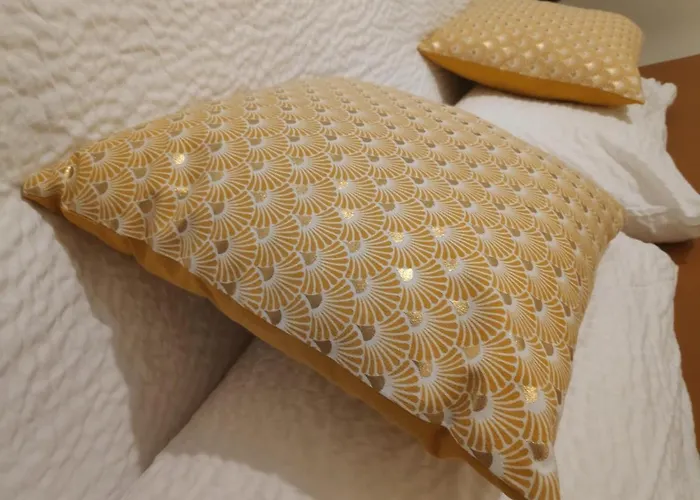 Lalberome Golden Centre Parking Prive Wifi 绍莱